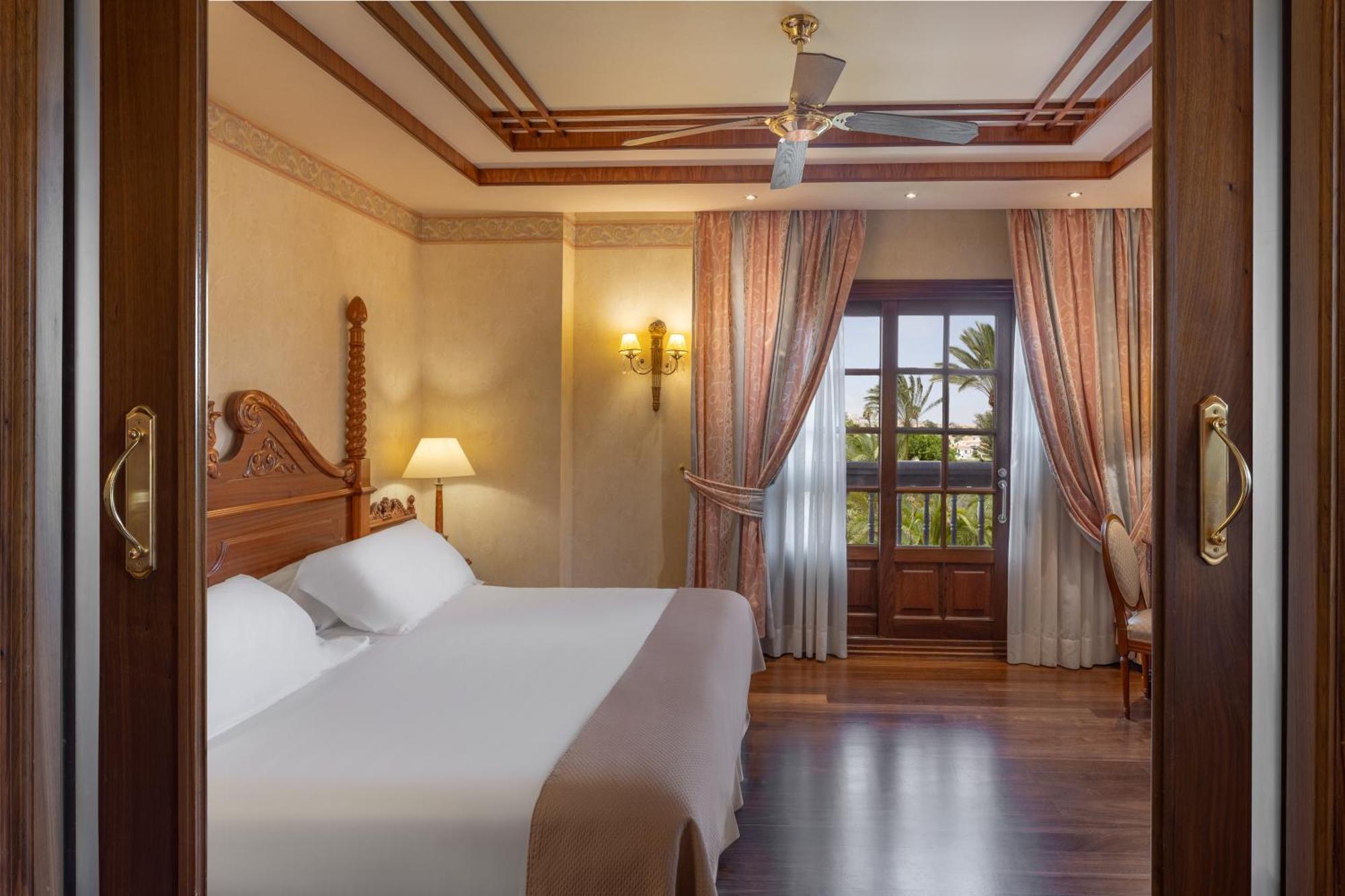 Elba Palace Golf Boutique Hotel - Adults Only Калета де Фусте Екстериор снимка
